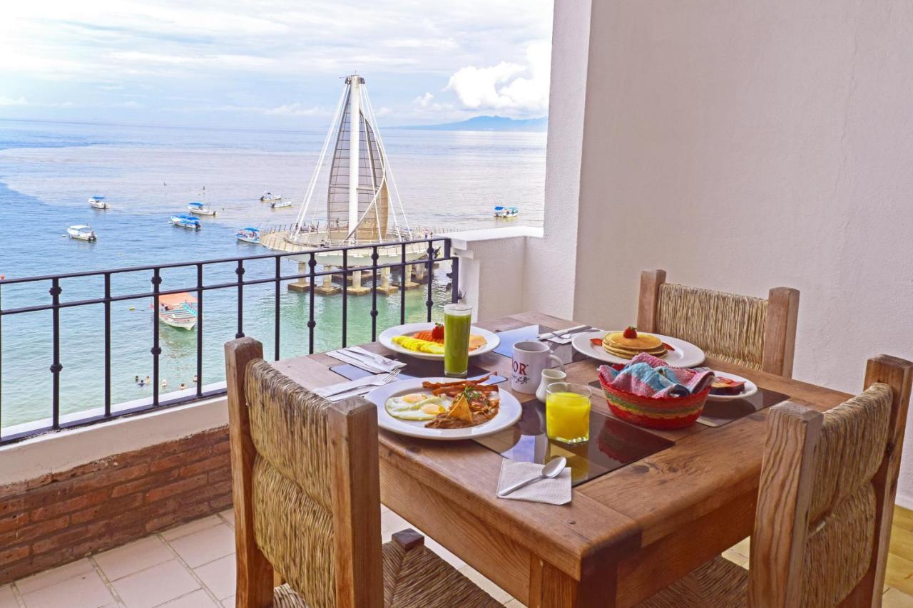 Emperador Vallarta Beachfront Hotel And Suites Puerto Vallarta Dış mekan fotoğraf