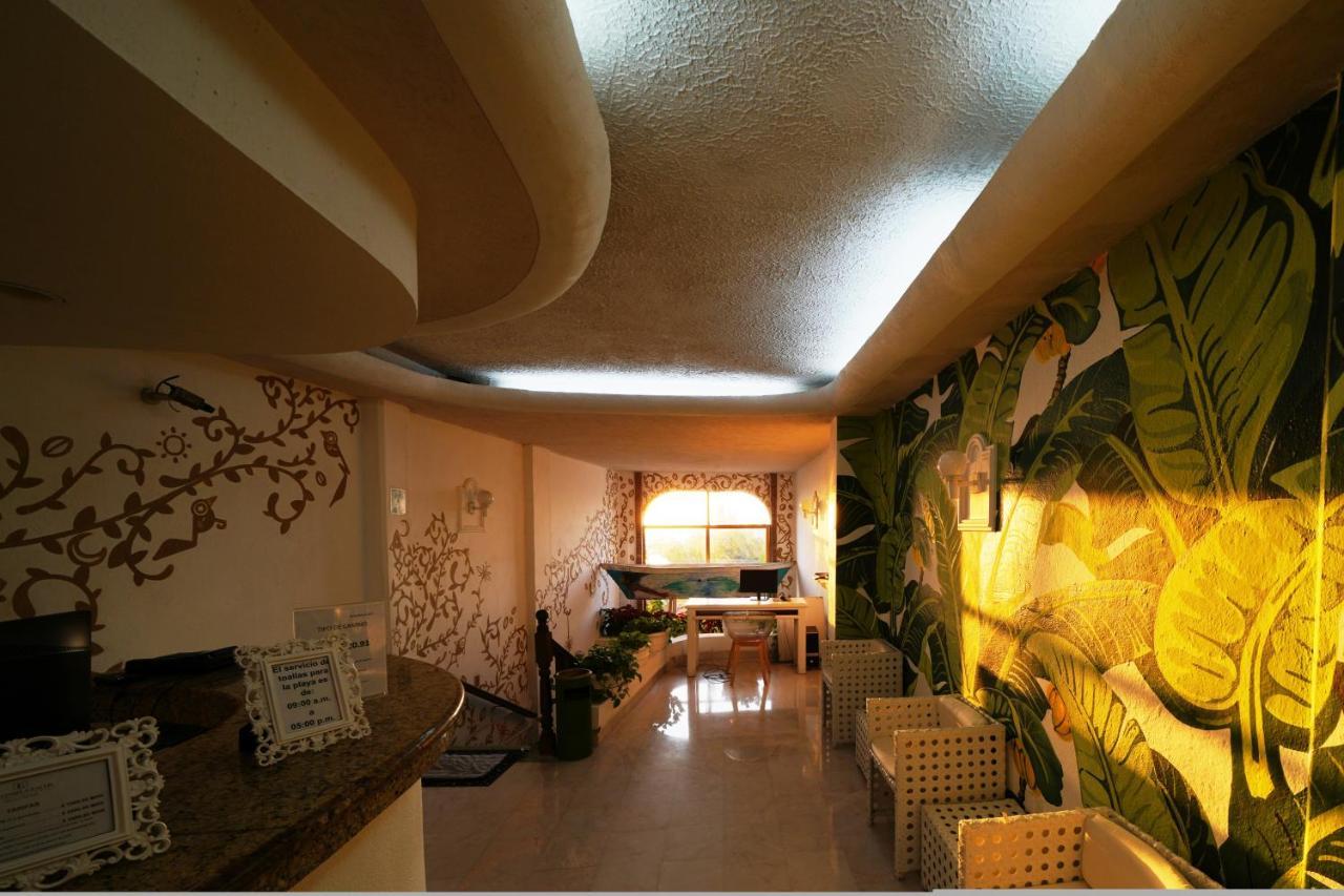 Emperador Vallarta Beachfront Hotel And Suites Puerto Vallarta Dış mekan fotoğraf