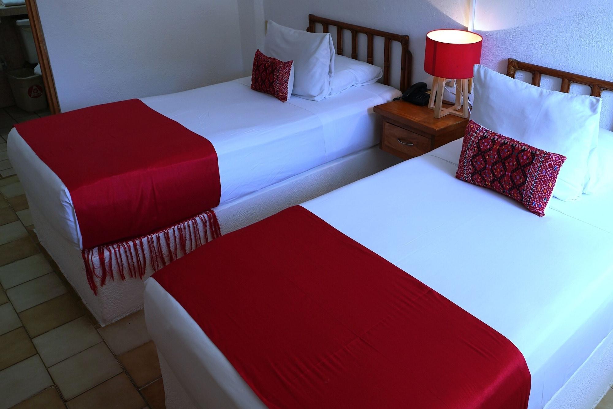 Emperador Vallarta Beachfront Hotel And Suites Puerto Vallarta Dış mekan fotoğraf