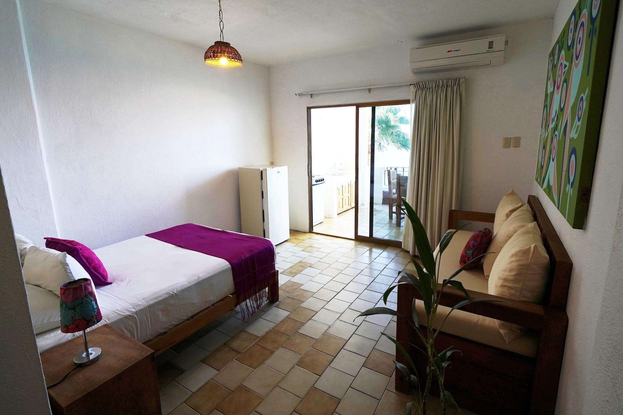 Emperador Vallarta Beachfront Hotel And Suites Puerto Vallarta Dış mekan fotoğraf